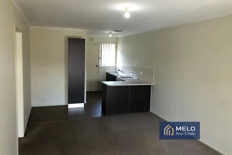 2/28 Minogue Crescent, Hoppers Crossing VIC 3029