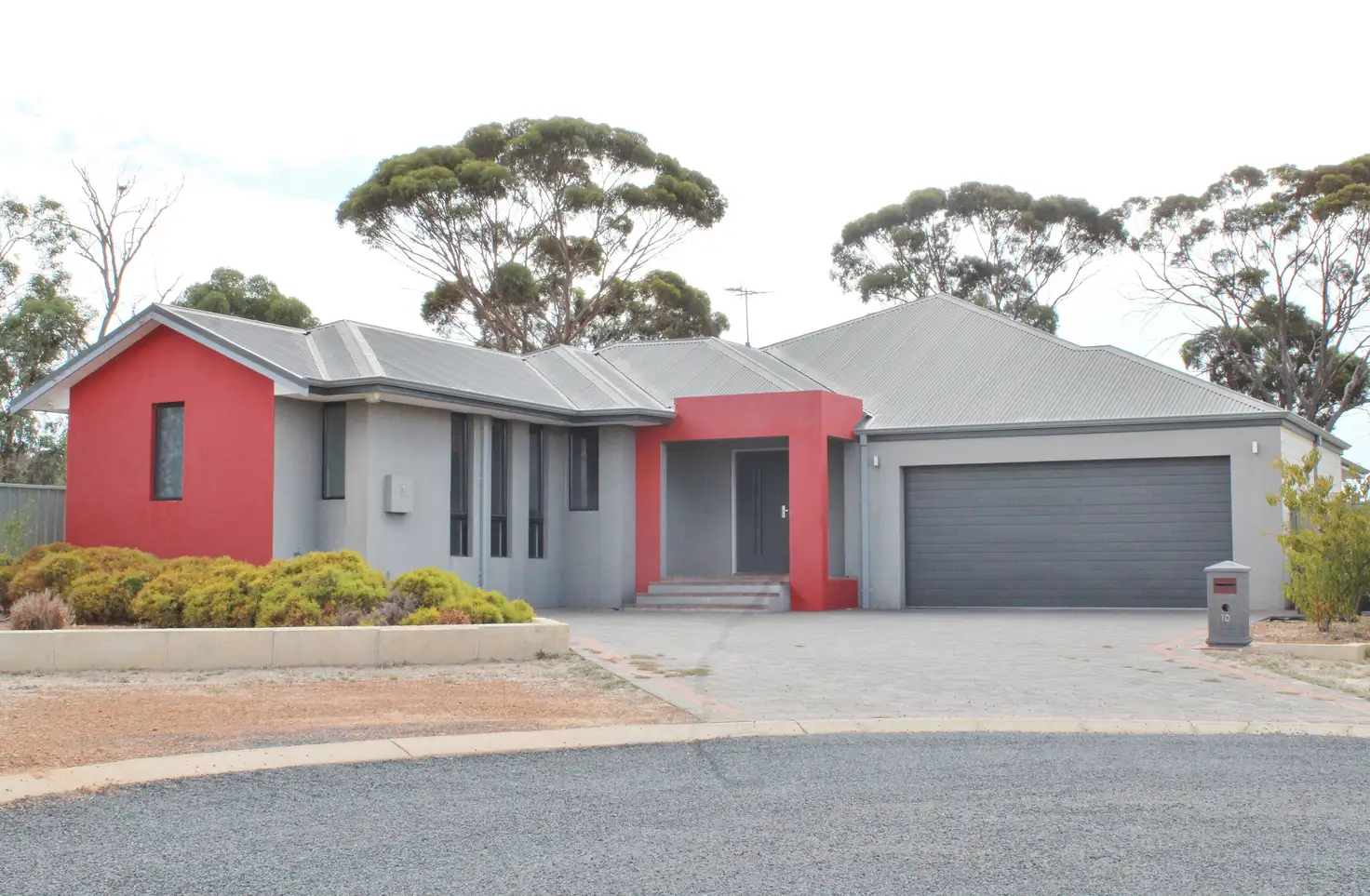 Main view of Homely house listing, 10 Marks Court, Wagin WA 6315