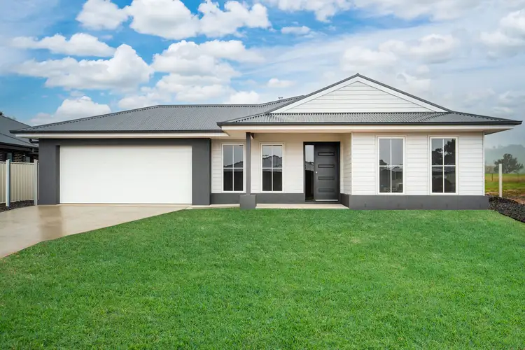 Main view of Homely house listing, 4 MOUNTAIN CIRCUIT, Tangambalanga VIC 3691
