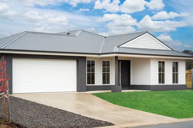 Second view of Homely house listing, 4 MOUNTAIN CIRCUIT, Tangambalanga VIC 3691