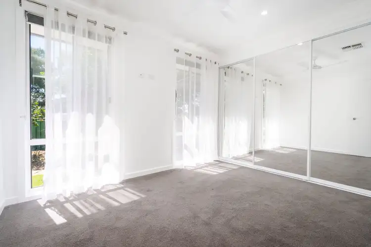 Sixth view of Homely house listing, 2 PRAGUE AVENUE, Wodonga VIC 3690