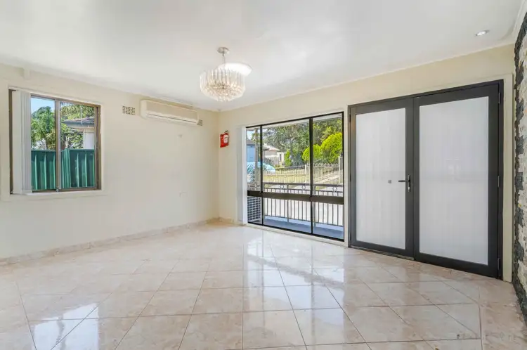 Fifth view of Homely house listing, 35 Morison Drive, Lurnea NSW 2170