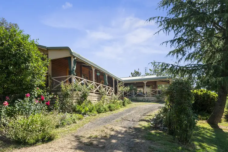 243 Davies Road, Merrijig VIC 3723