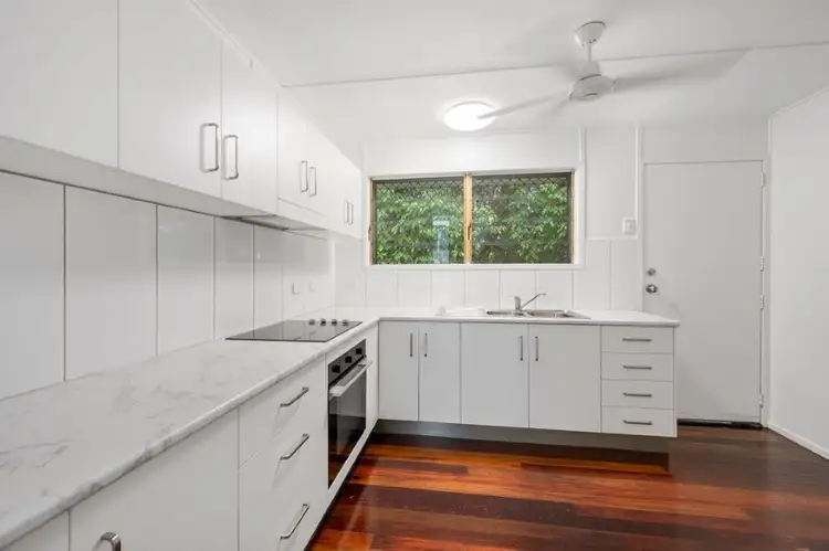 24 Pixley Crescent, Heatley QLD 4814