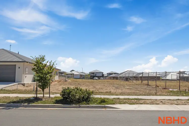14 Kimo Road, Googong NSW 2620