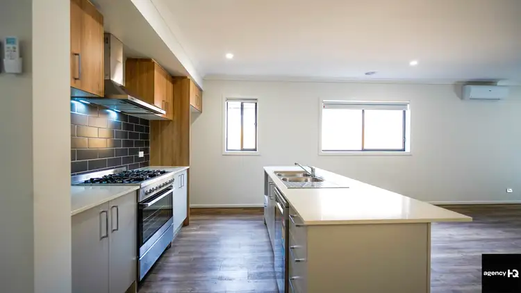 Fifth view of Homely house listing, 8 Farrington Avenue, Melton South VIC 3338