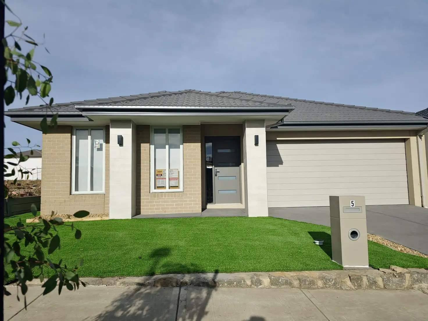 Main view of Homely house listing, 5 Aherlow Road, Beveridge VIC 3753