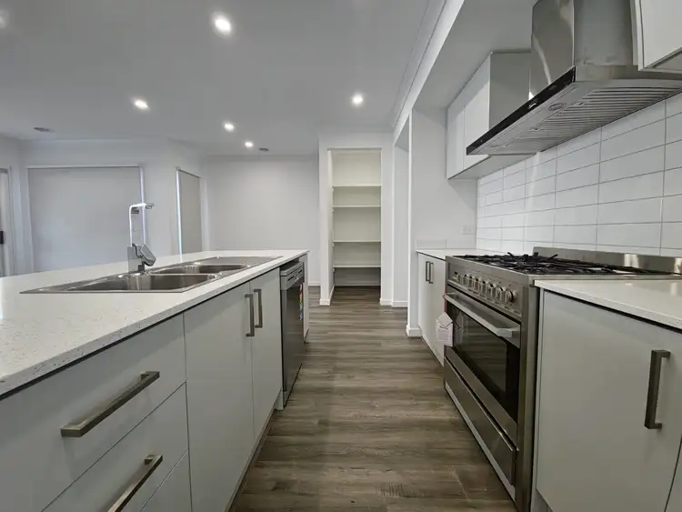 Fourth view of Homely house listing, 5 Aherlow Road, Beveridge VIC 3753