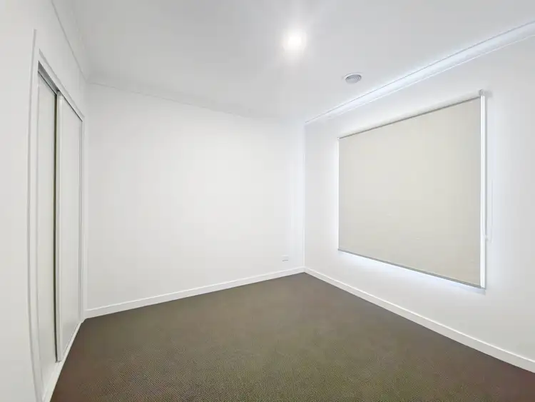 Fifth view of Homely house listing, 5 Aherlow Road, Beveridge VIC 3753