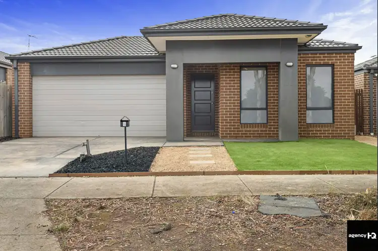 Second view of Homely house listing, 4 Hollybrook Street, Melton South VIC 3338