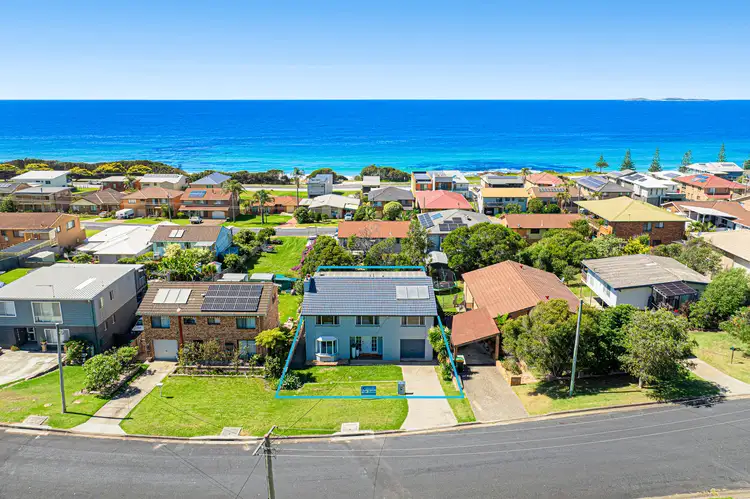 52 Sunset Boulevard, Kianga NSW 2546