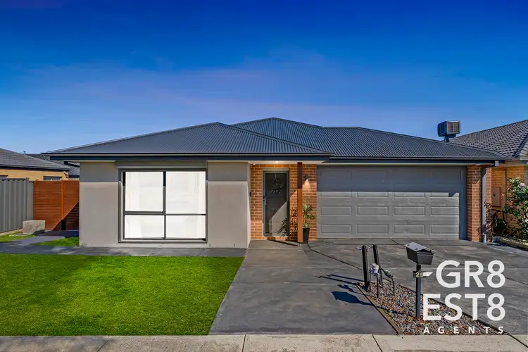 29 Eros Crescent, Cranbourne West VIC 3977