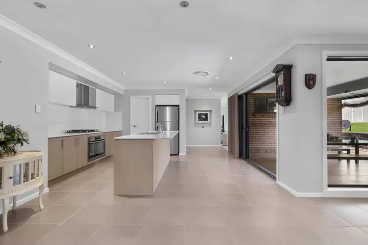 Fourth view of Homely house listing, 16 James O'Donnell Drive, Bowenfels NSW 2790