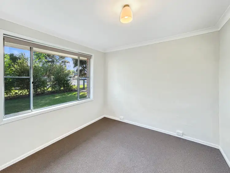 Fifth view of Homely unit listing, 2/15 Reakes Avenue, Dubbo NSW 2830