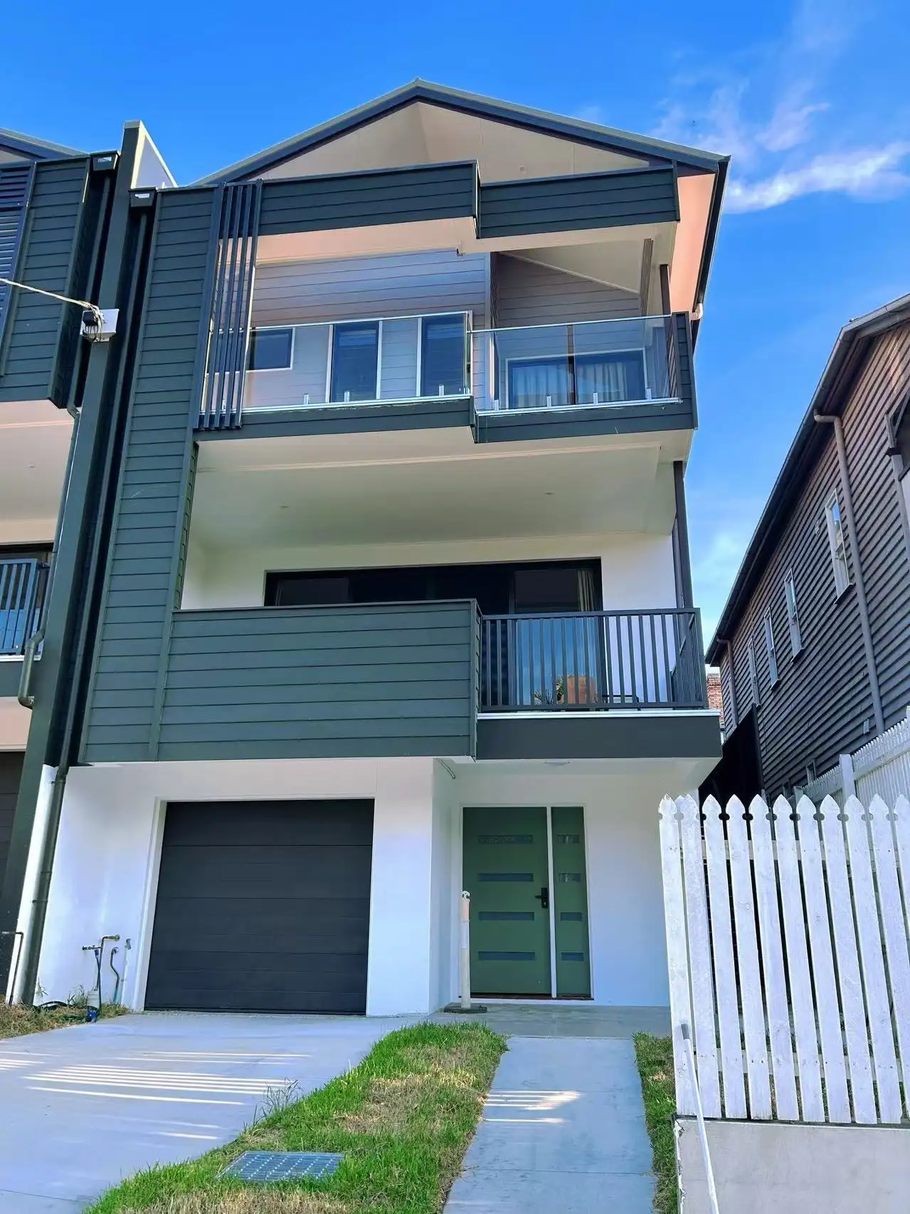 Main view of Homely semi-detached listing, unit 1/69 Cunningham Street, Taringa QLD 4068