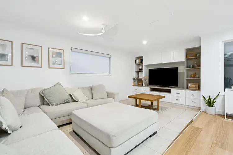 Fifth view of Homely house listing, 5 Lockhart Place, Helensvale QLD 4212