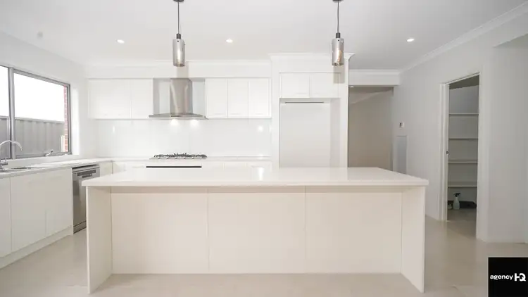 Main view of Homely house listing, 46 Saltaire Drive, Strathtulloh VIC 3338
