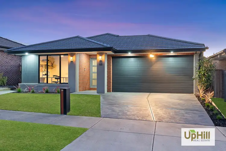 68 Yeungroon Boulevard, Clyde North VIC 3978