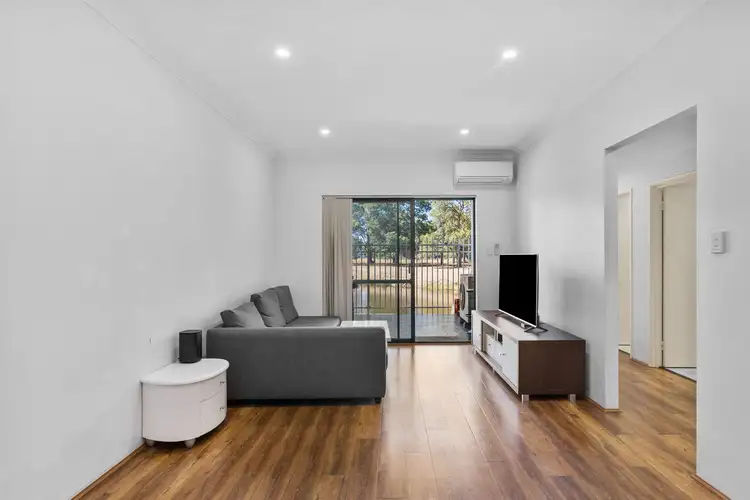 Seventh view of Homely apartment listing, 003/348 Railway Parade, Beckenham WA 6107