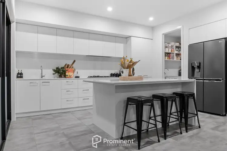 Fifth view of Homely house listing, 46 Largo Circuit, Junction Village VIC 3977