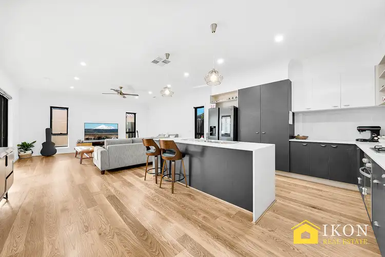 Fourth view of Homely house listing, 122 REDDING RISE, Epping VIC 3076