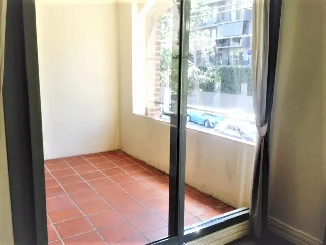 Fifth view of Homely apartment listing, 4/182-184 Salisbury Road, Camperdown NSW 2050