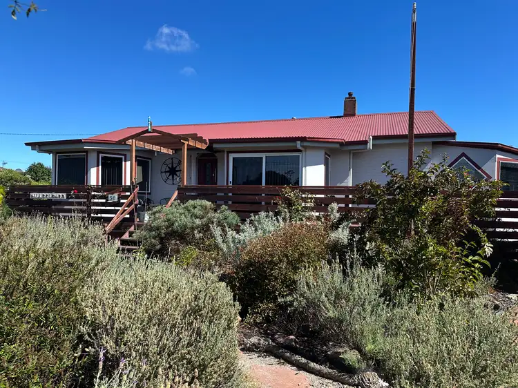 50 Jackson Street, Wynyard TAS 7325