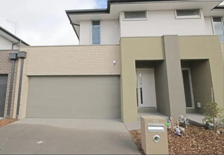 12 Merlin Street