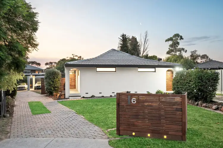 6 Joshua Court