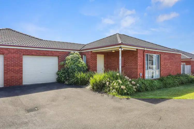 Main view of Homely unit listing, 2/2 Hodgetts Drive, Warrnambool VIC 3280
