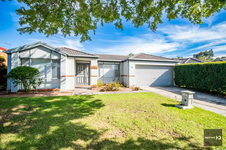 Main view of Homely house listing, 5 Weathertop Way, Cranbourne East VIC 3977