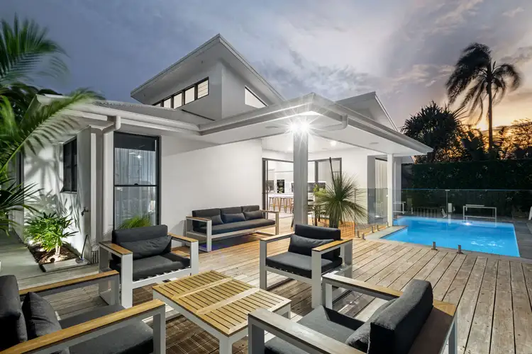 45 Binya Avenue, Coolangatta QLD 4225