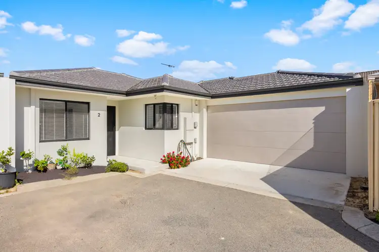 2/22 Susan Road, Madeley WA 6065