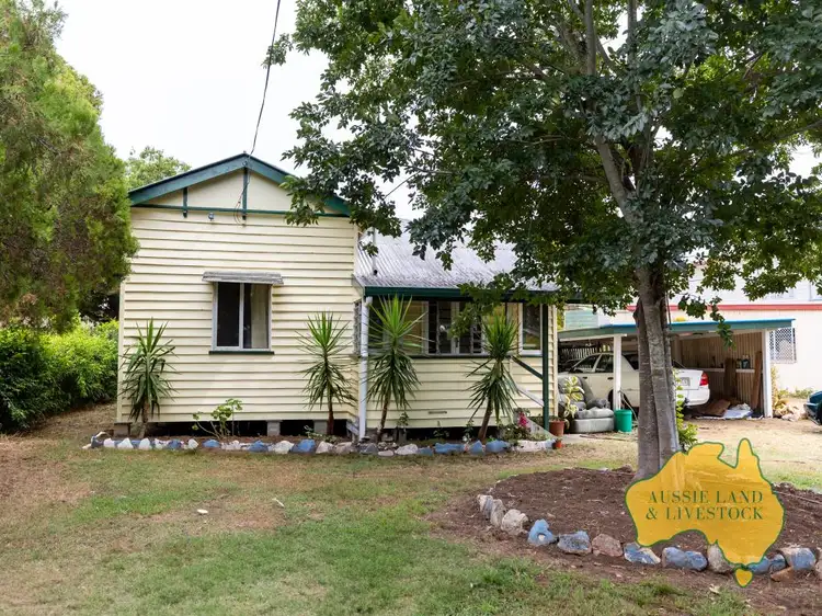 Main view of Homely house listing, 32 STRATHDEE STREET, Mundubbera QLD 4626