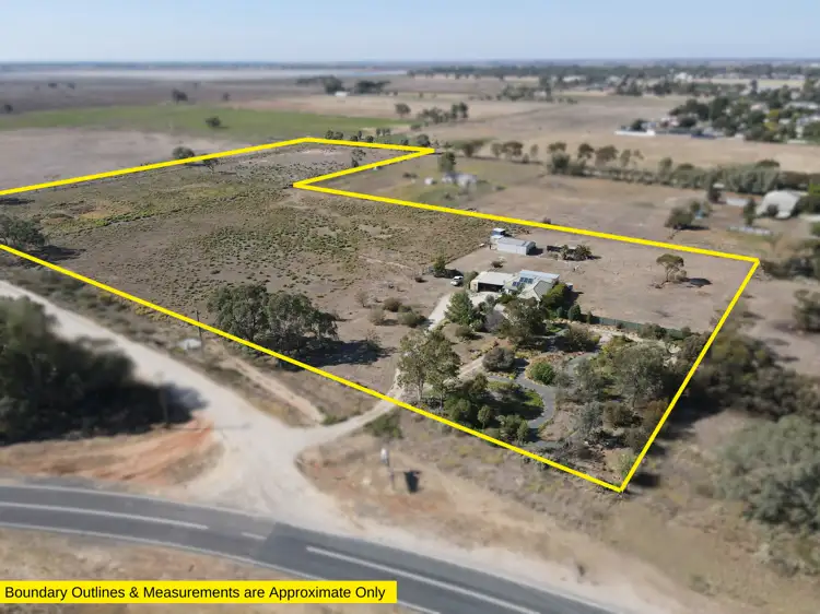 2 Hayman Lane, Kerang VIC 3579