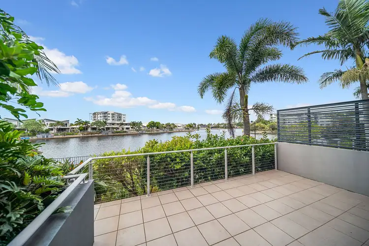 unit 2/81 Birtinya Boulevard, Birtinya QLD 4575