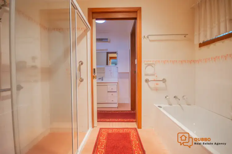 Sixth view of Homely house listing, 32 Sovereign Street, Dubbo NSW 2830