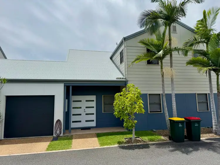 30/1 Michel Place, Telina QLD 4680