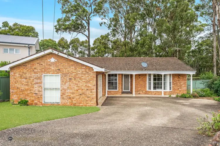 7 Hoad Place