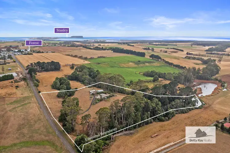 609 Mengha Road, Forest TAS 7330