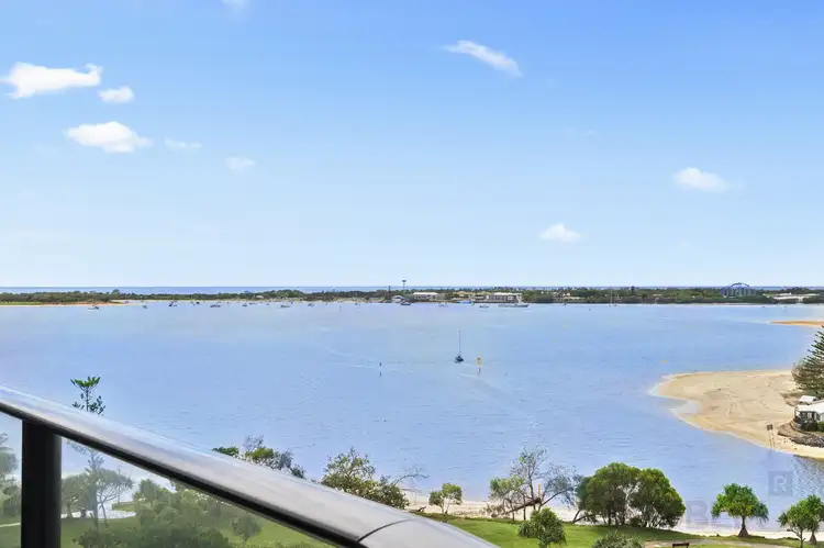 907/180 Marine Parade, Labrador QLD 4215