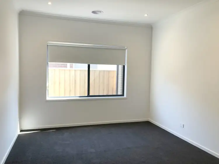 Seventh view of Homely house listing, 16 Otago Grove, Werribee VIC 3030