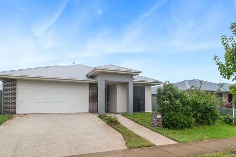 14 Crooke Street