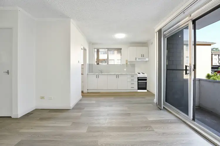 4 Forbes Street