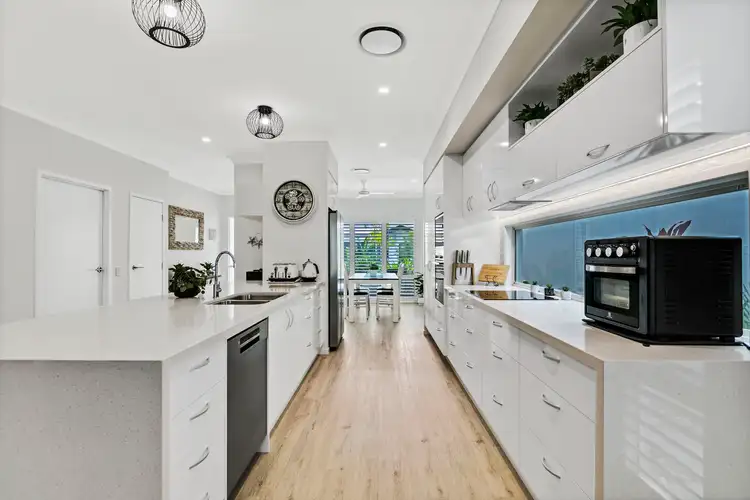 202/25 Banya Avenue, Nirimba QLD 4551
