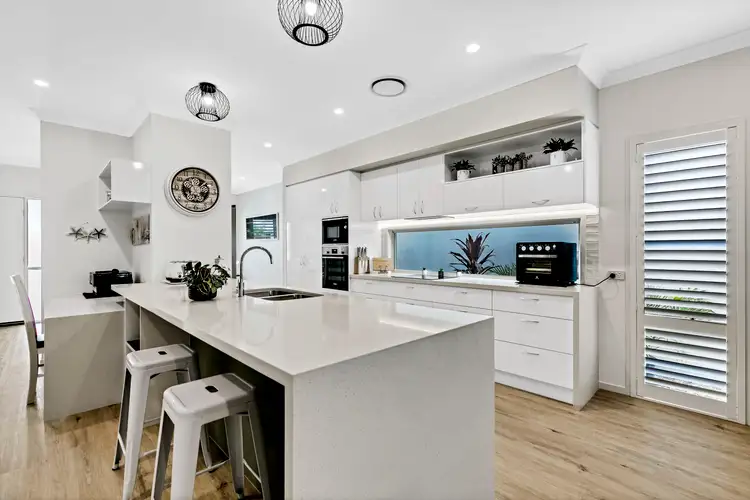 202/25 Banya Avenue, Nirimba QLD 4551