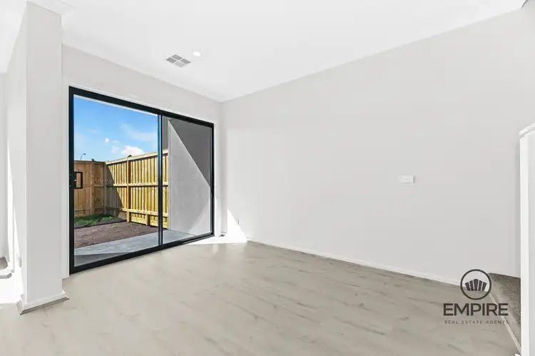 Fifth view of Homely house listing, 39 Guisard Way, Clyde North VIC 3978