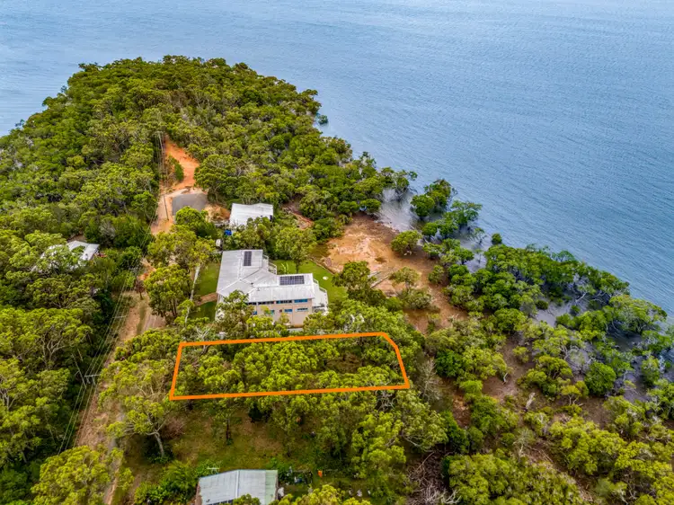 7 Blue Vista Street, Macleay Island QLD 4184
