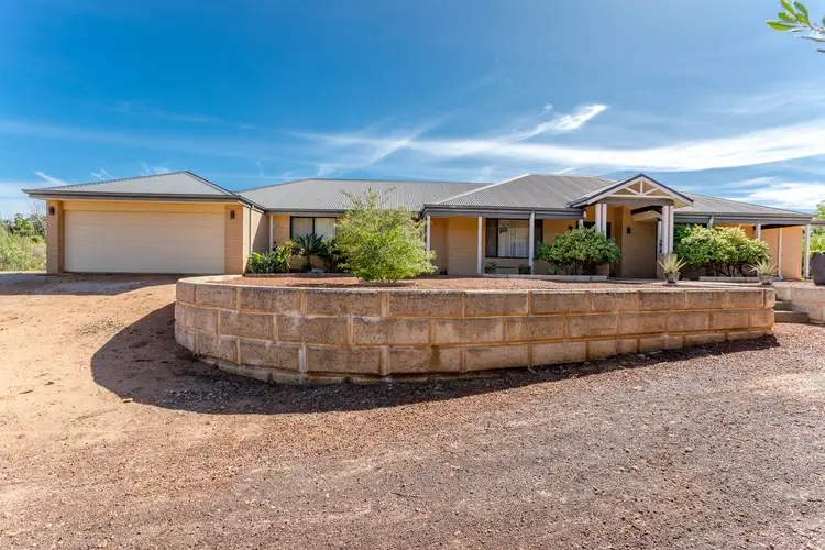 18 Arania Place, Bedfordale WA 6112