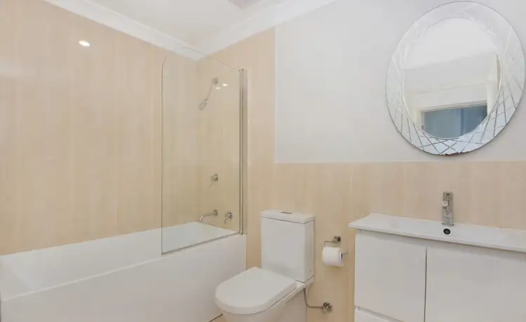 Fifth view of Homely apartment listing, 19/4-6 Junia Avenue, Toongabbie NSW 2146